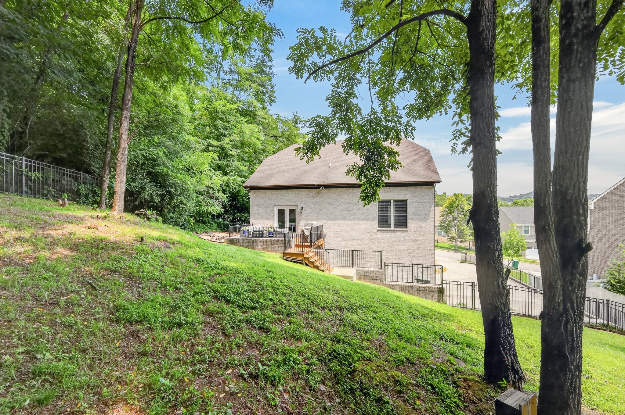 921 Holgate Ct