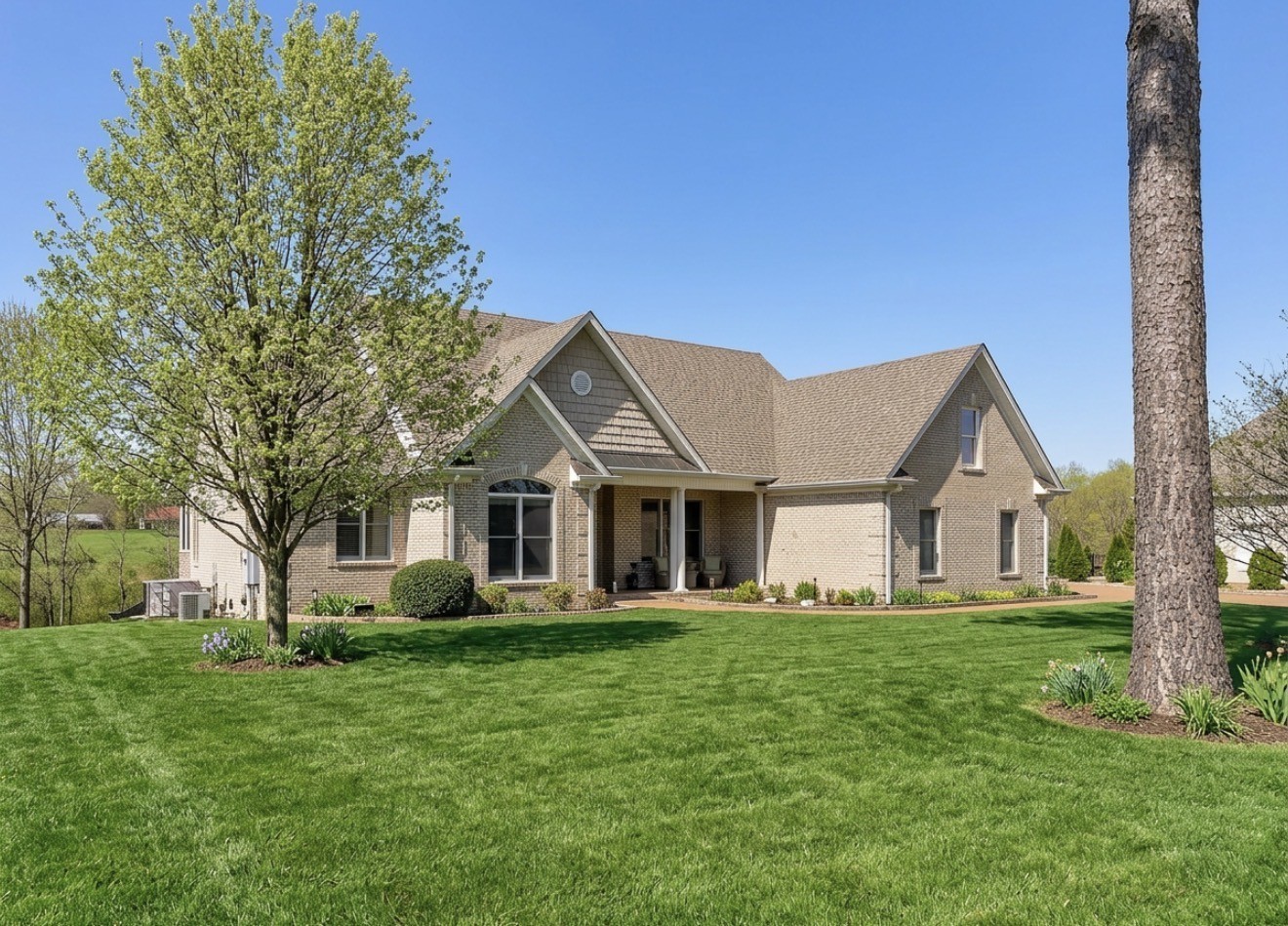 524 Country Club Dr