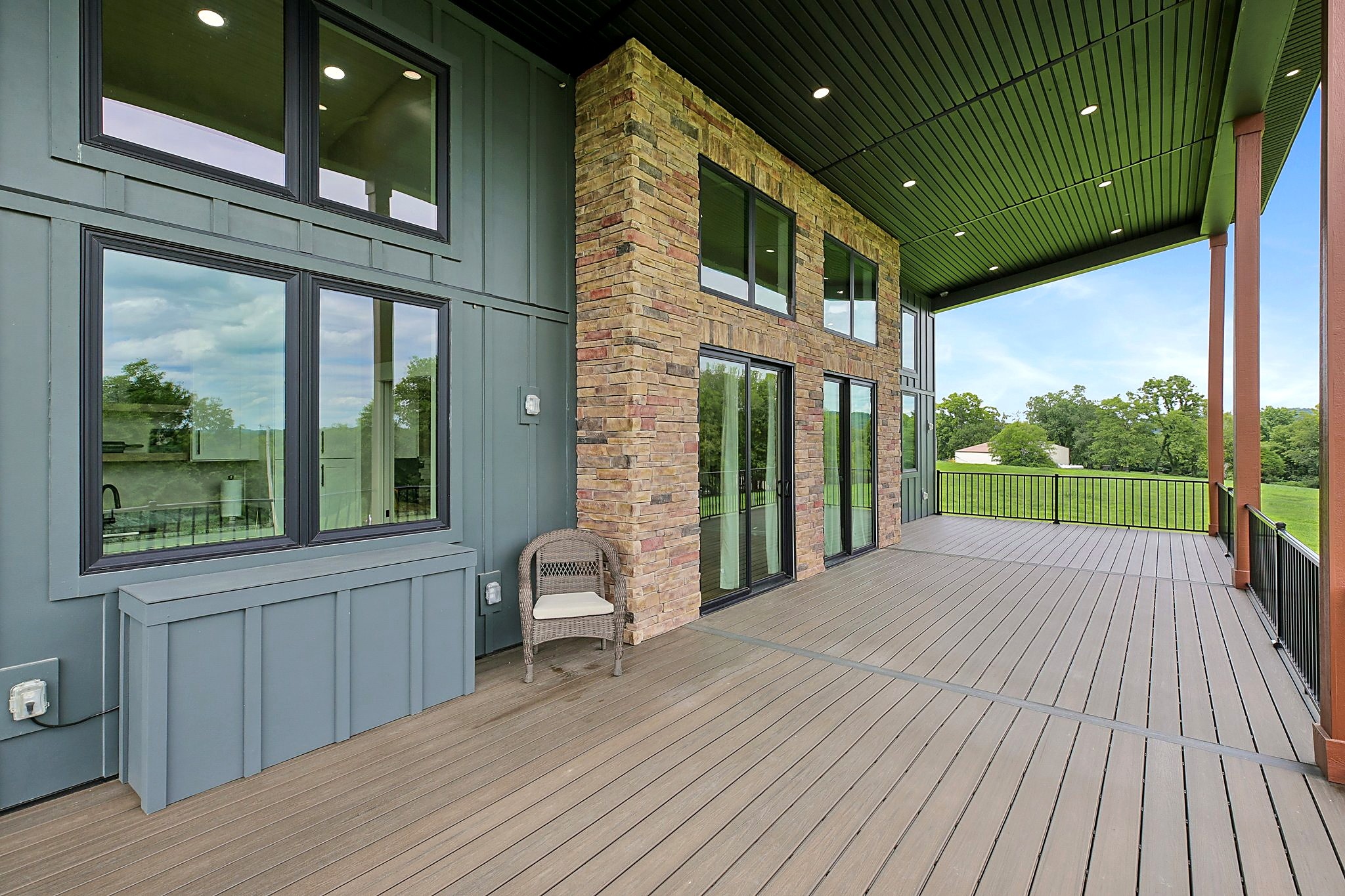 303 S Dry Fork Rd
