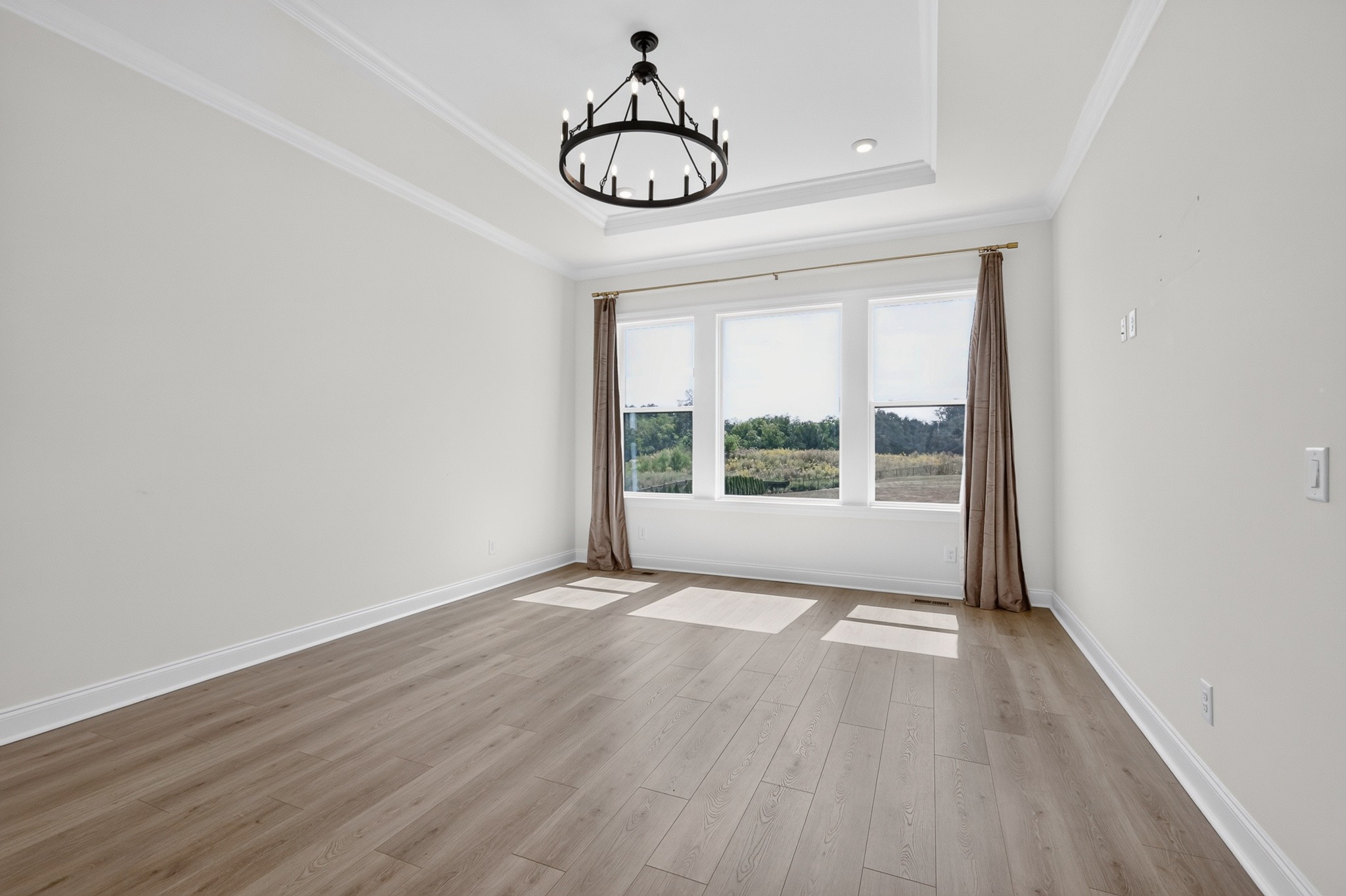 3384 Sarah Bee Ln
