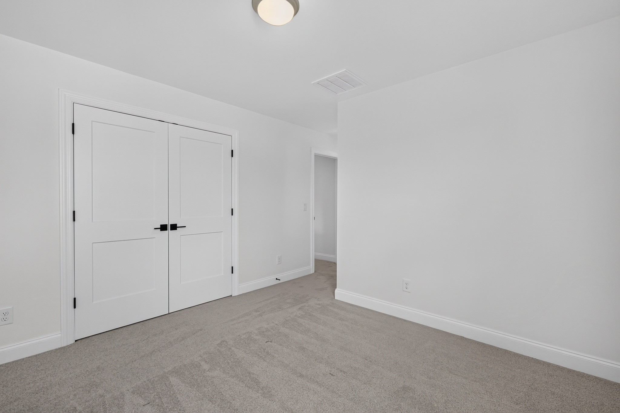 3384 Sarah Bee Ln
