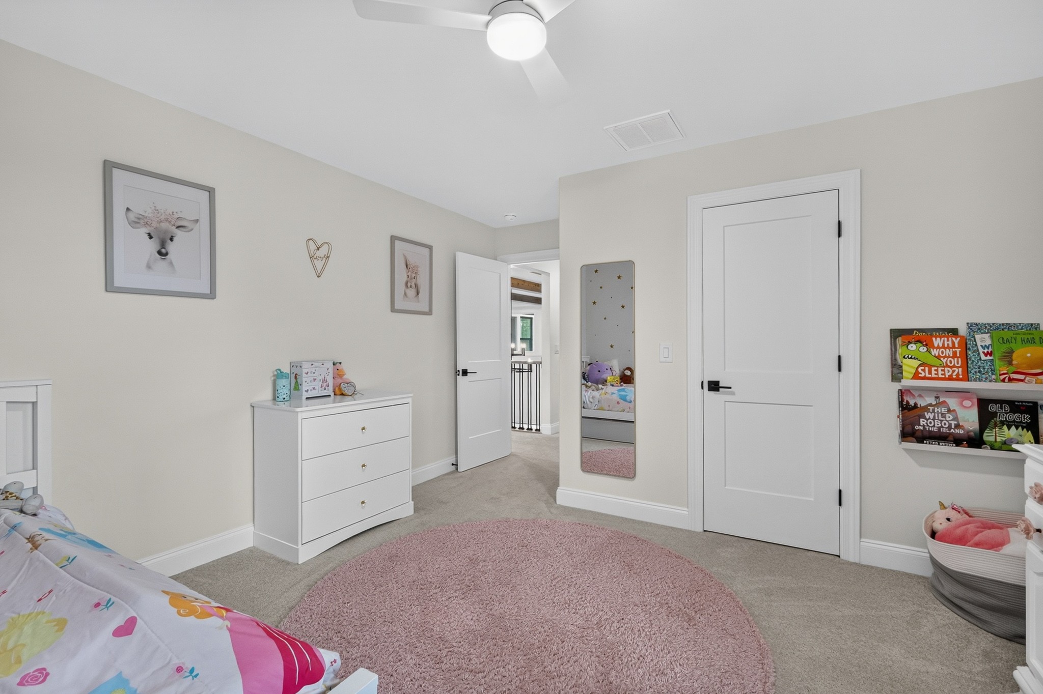 3384 Sarah Bee Ln