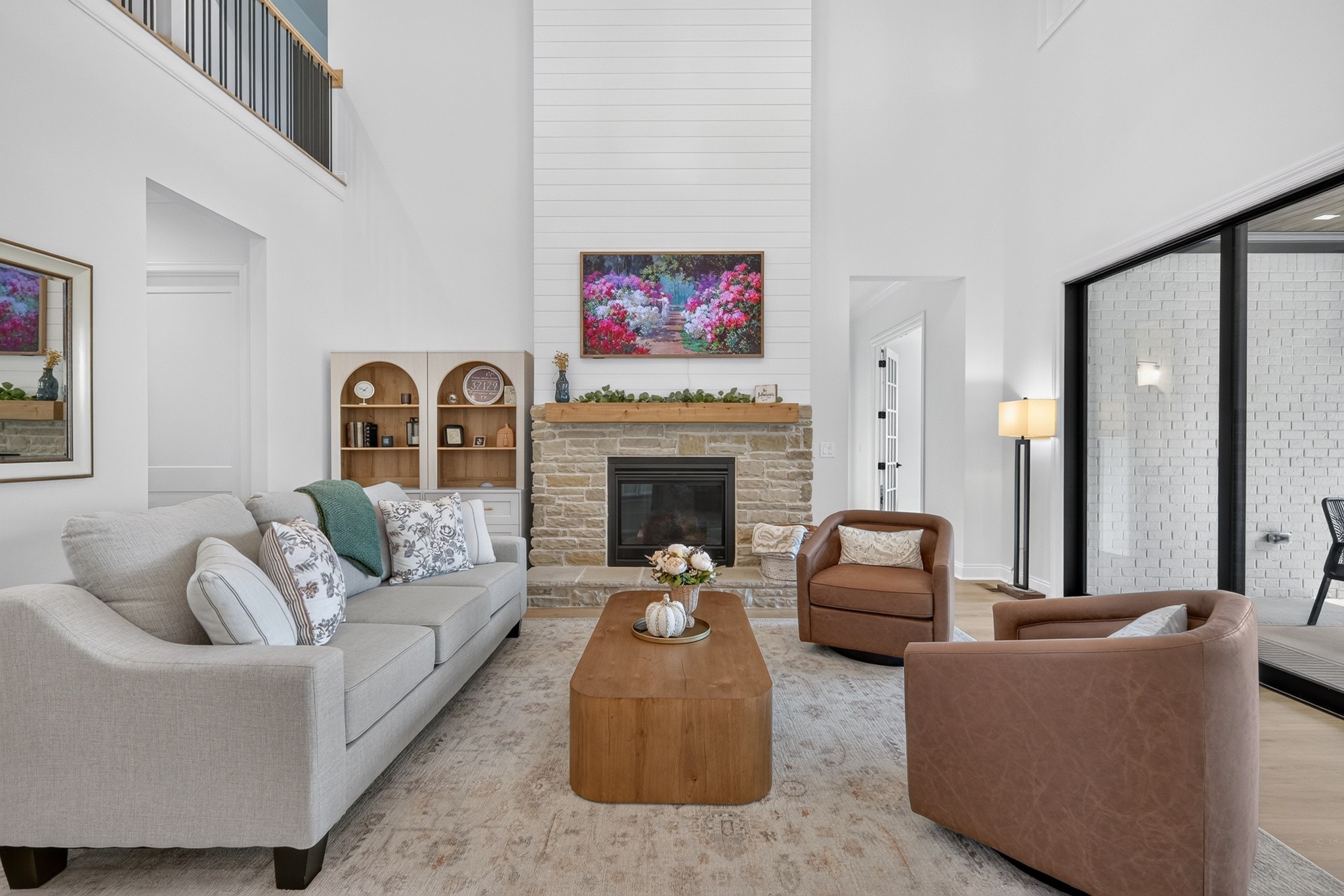 3384 Sarah Bee Ln