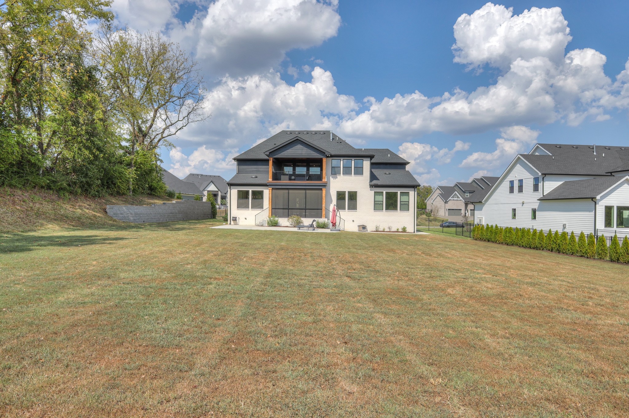 3384 Sarah Bee Ln