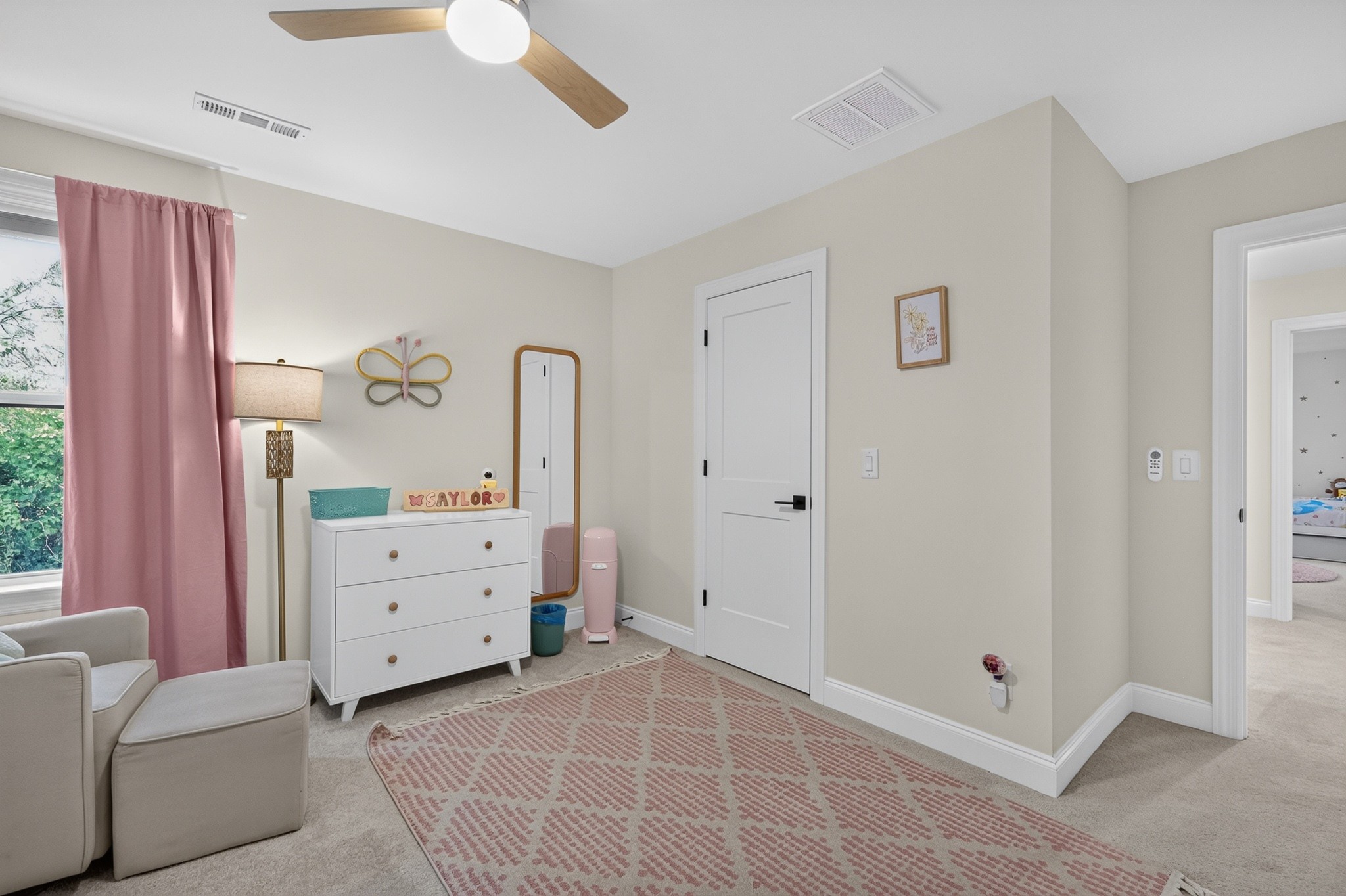 3384 Sarah Bee Ln