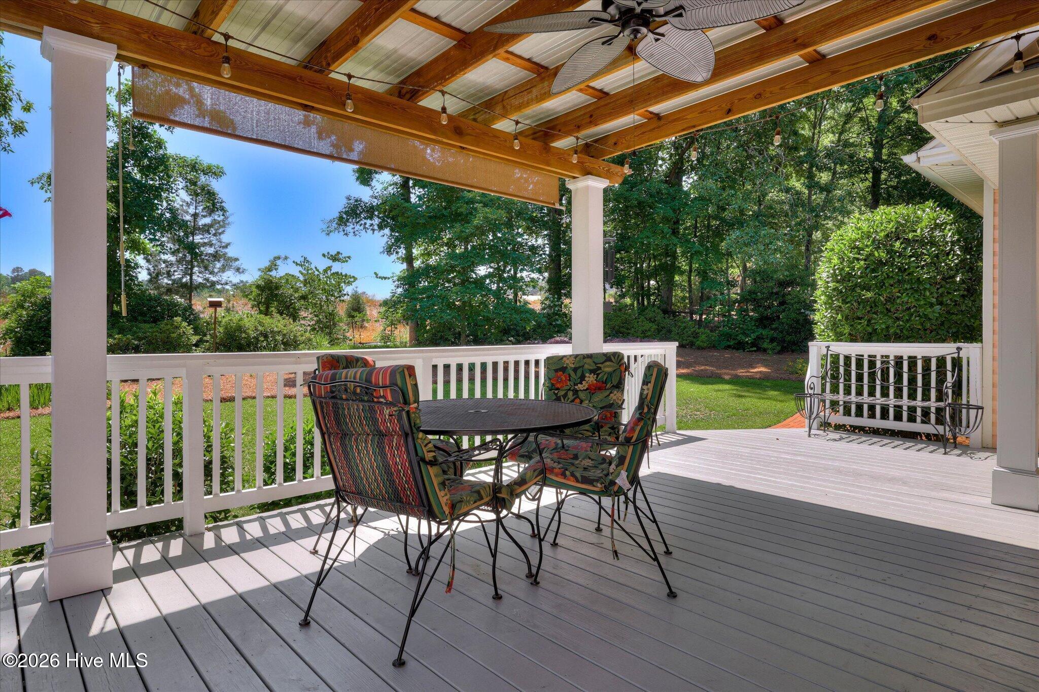 687 Whitewood Way