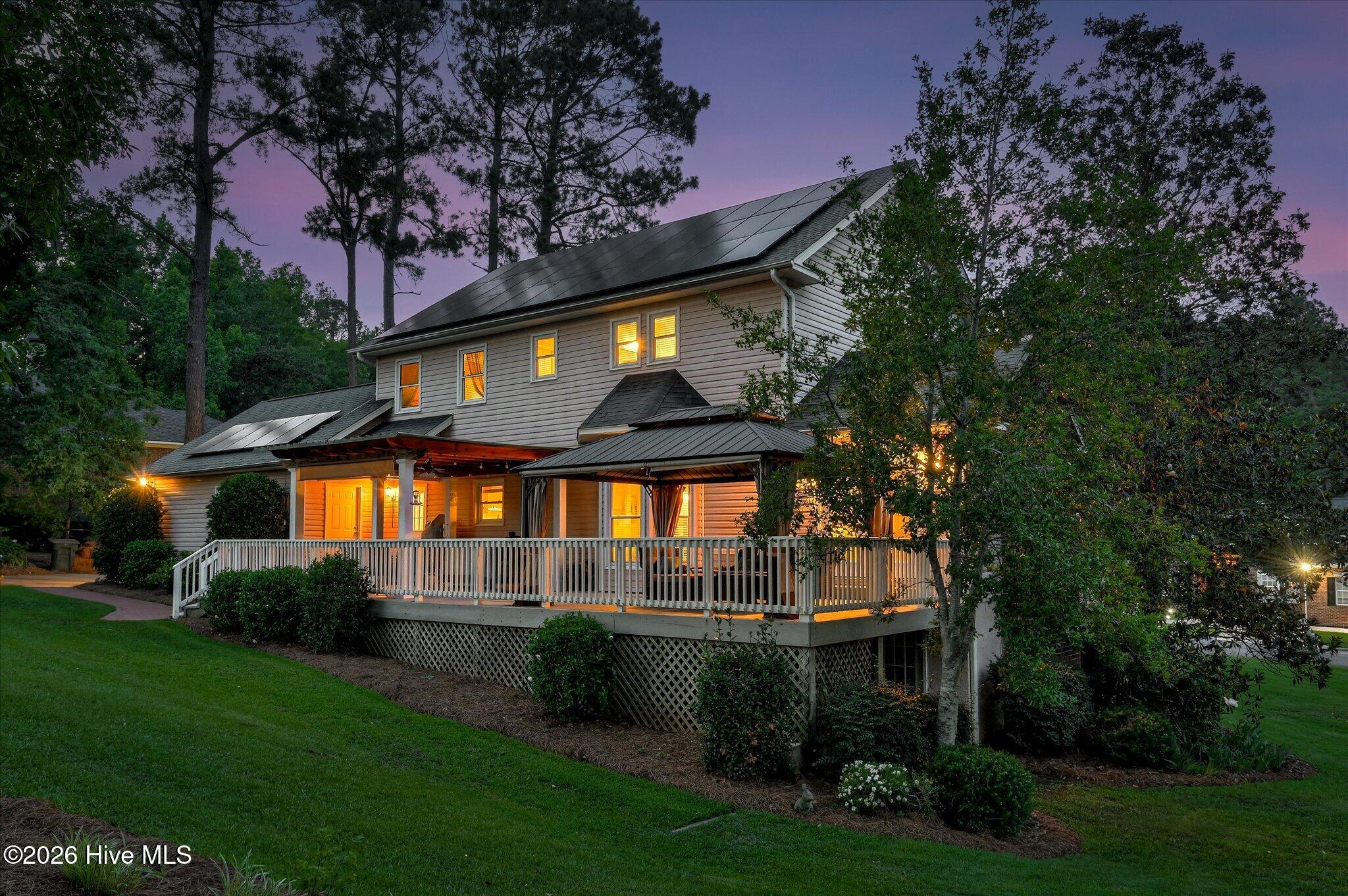 687 Whitewood Way