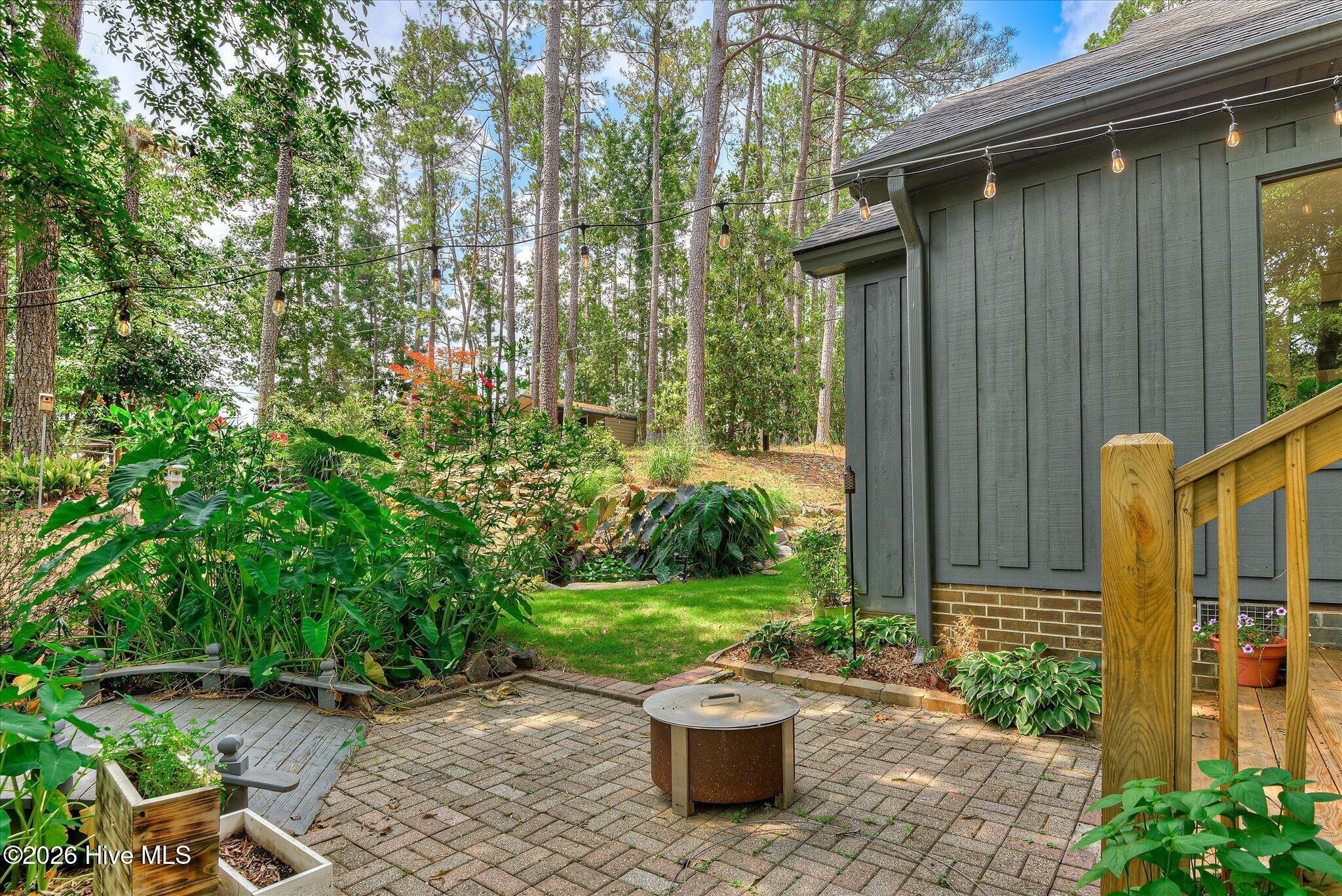 844 Point Comfort Road