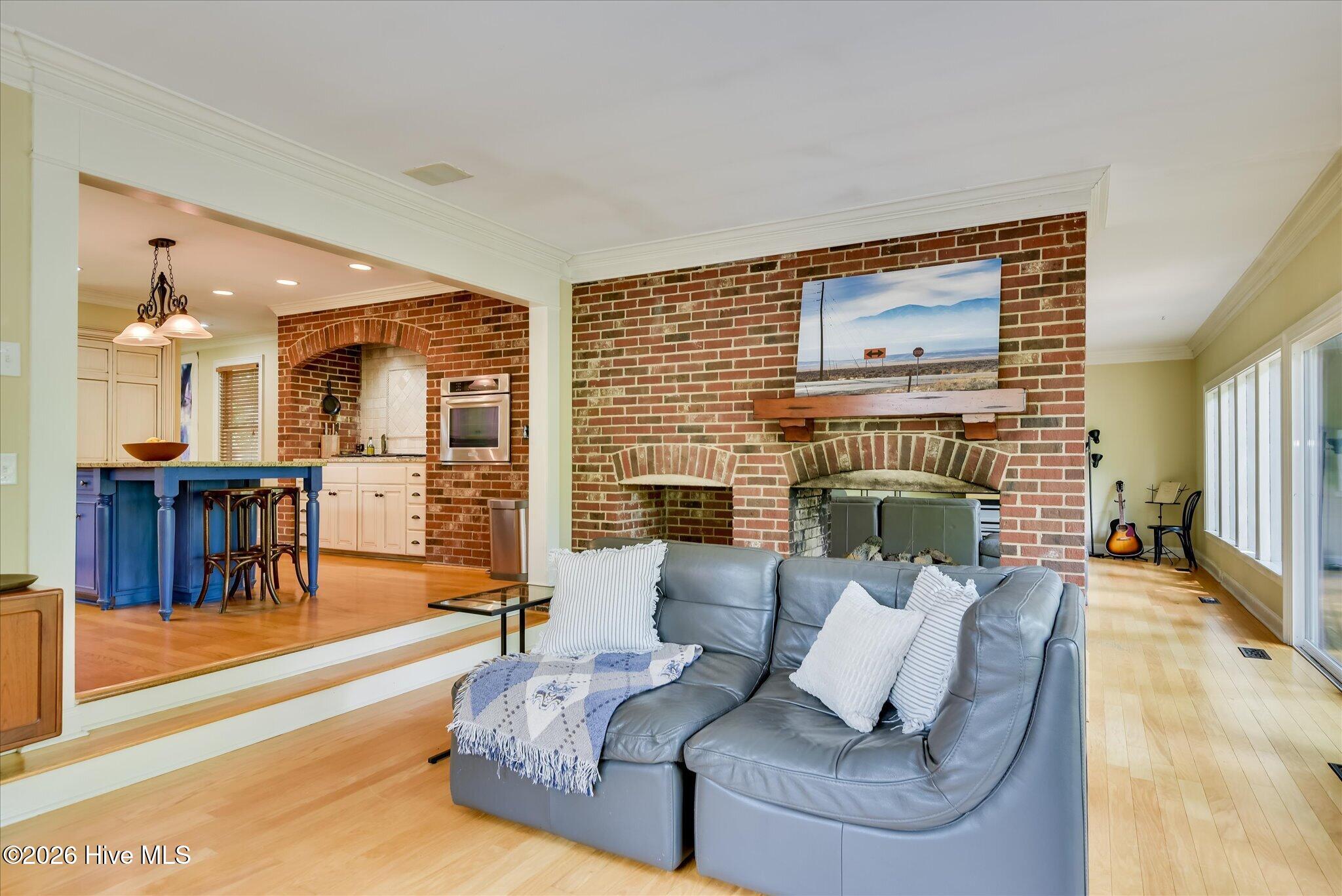 844 Point Comfort Road