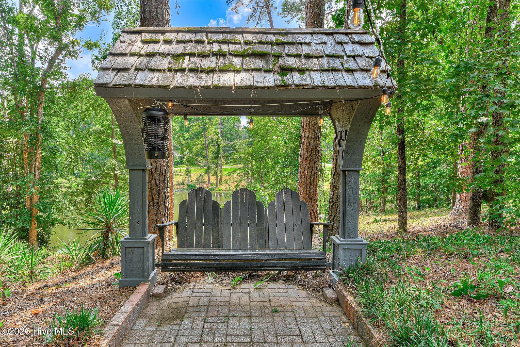 844 Point Comfort Road