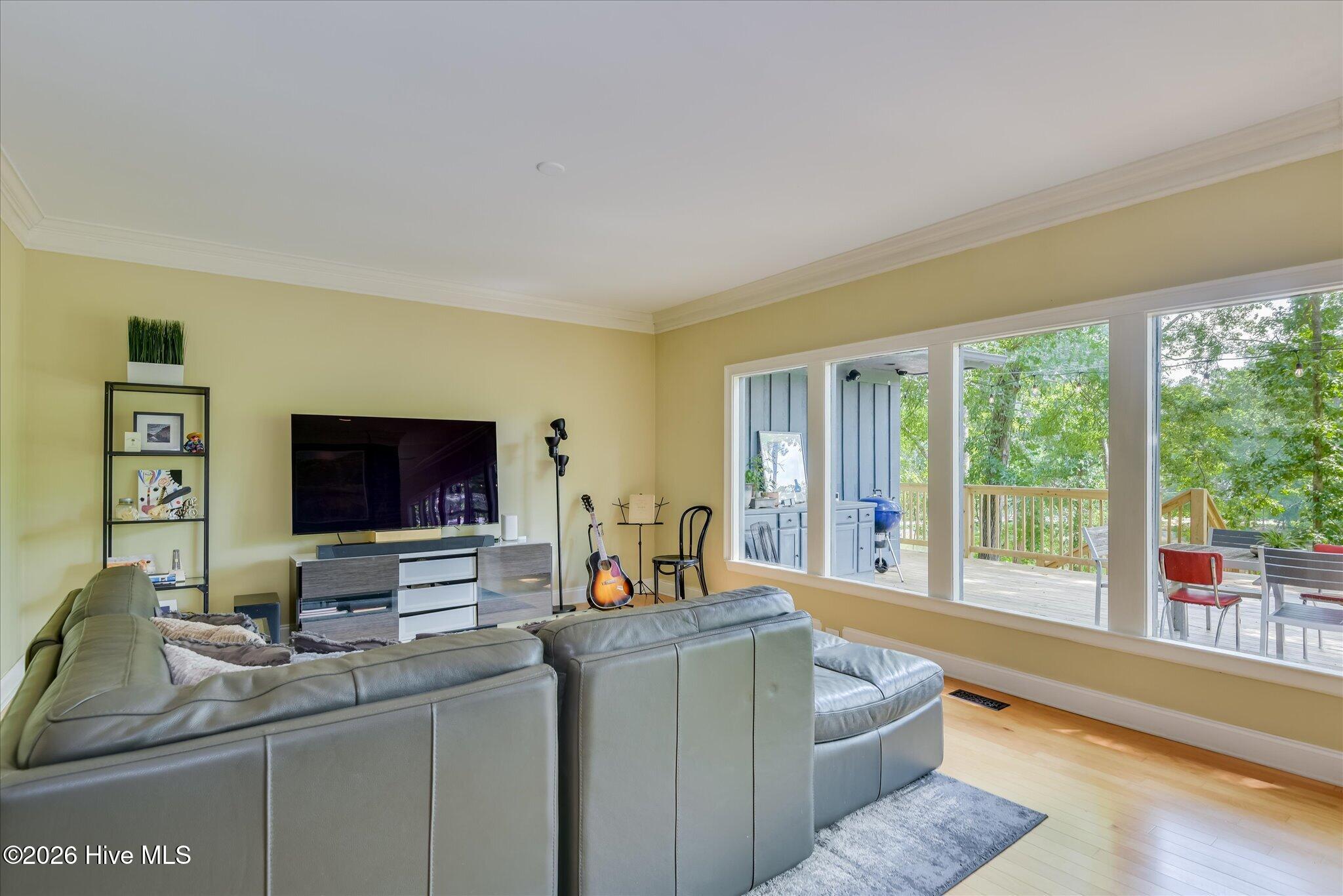 844 Point Comfort Road