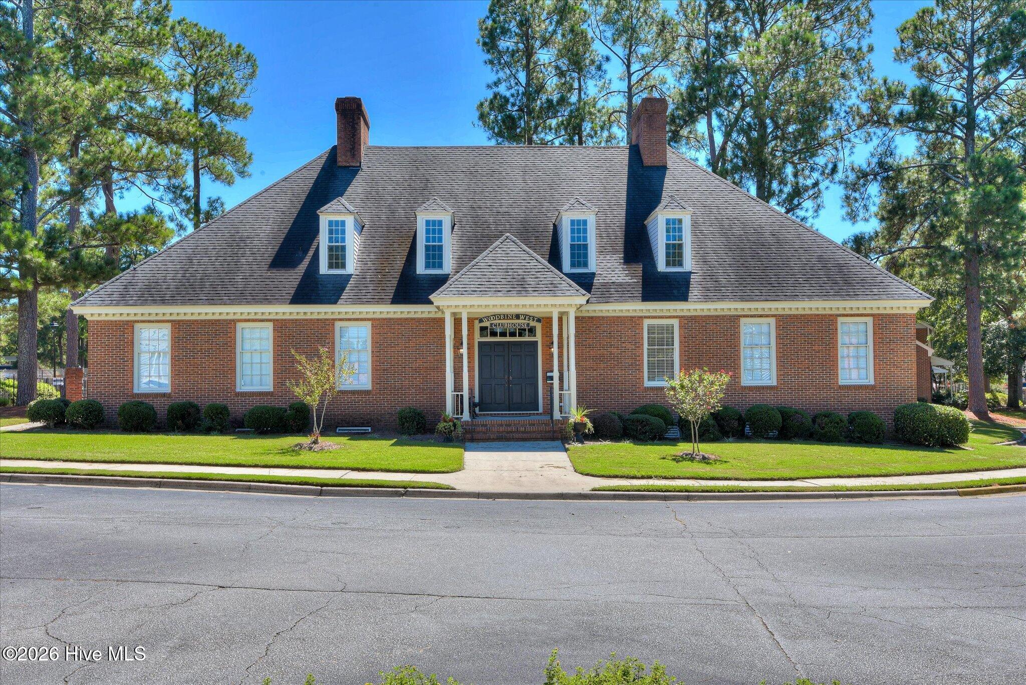 405 Folkstone Circle
