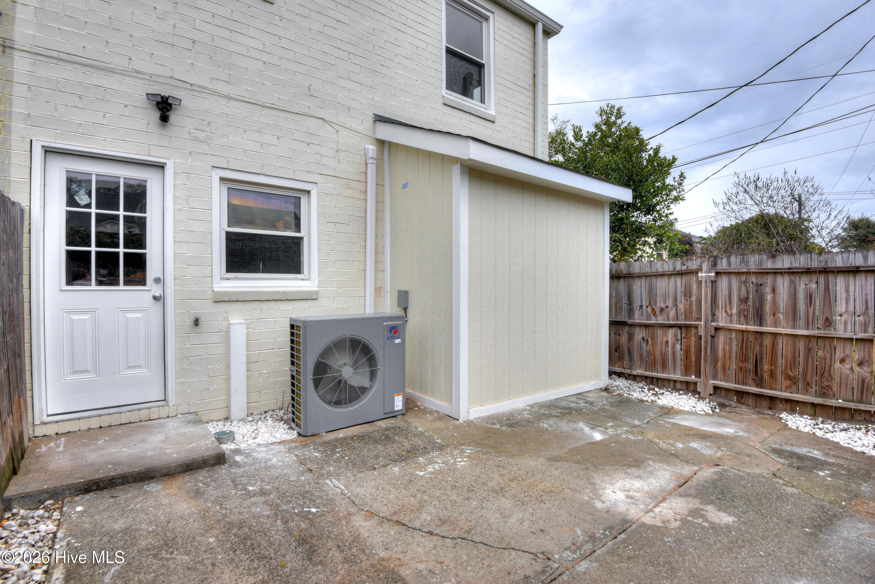 801 Monte Sano Avenue B1