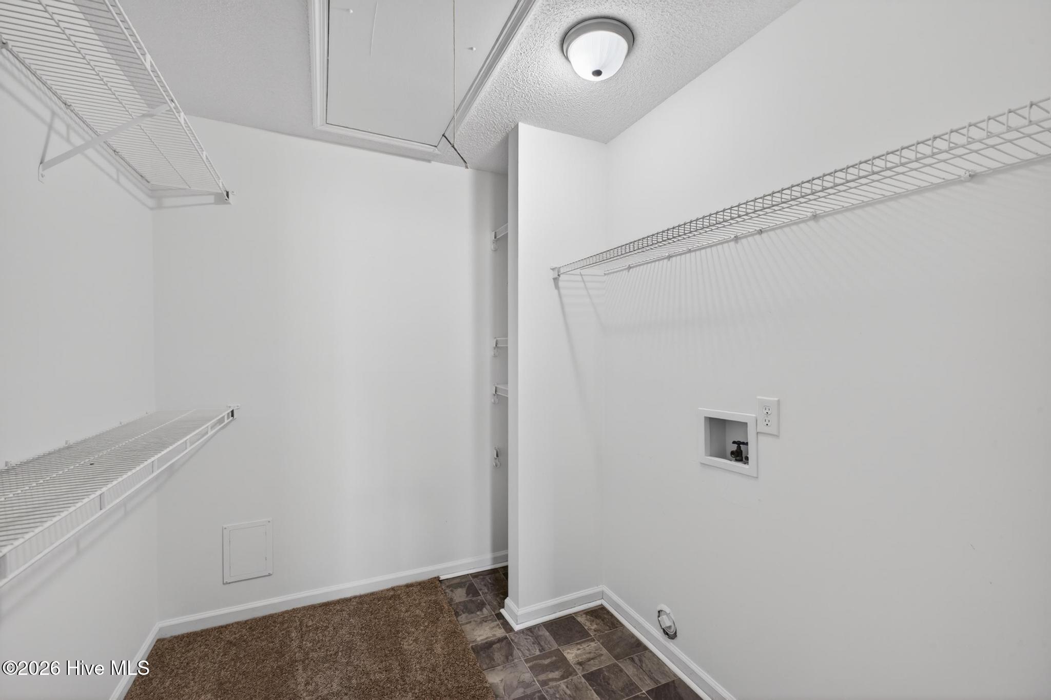 22 Summit Commons Court