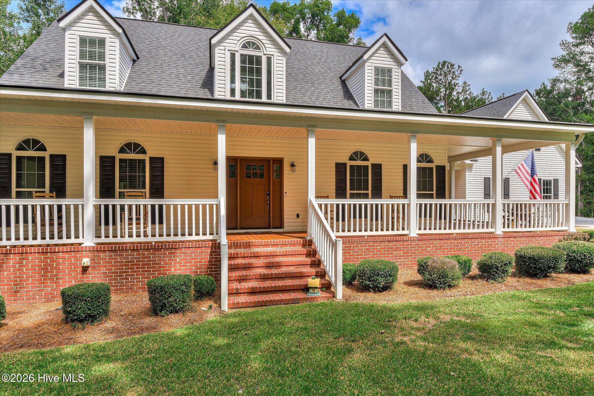 1654 NE Cedar Creek Drive