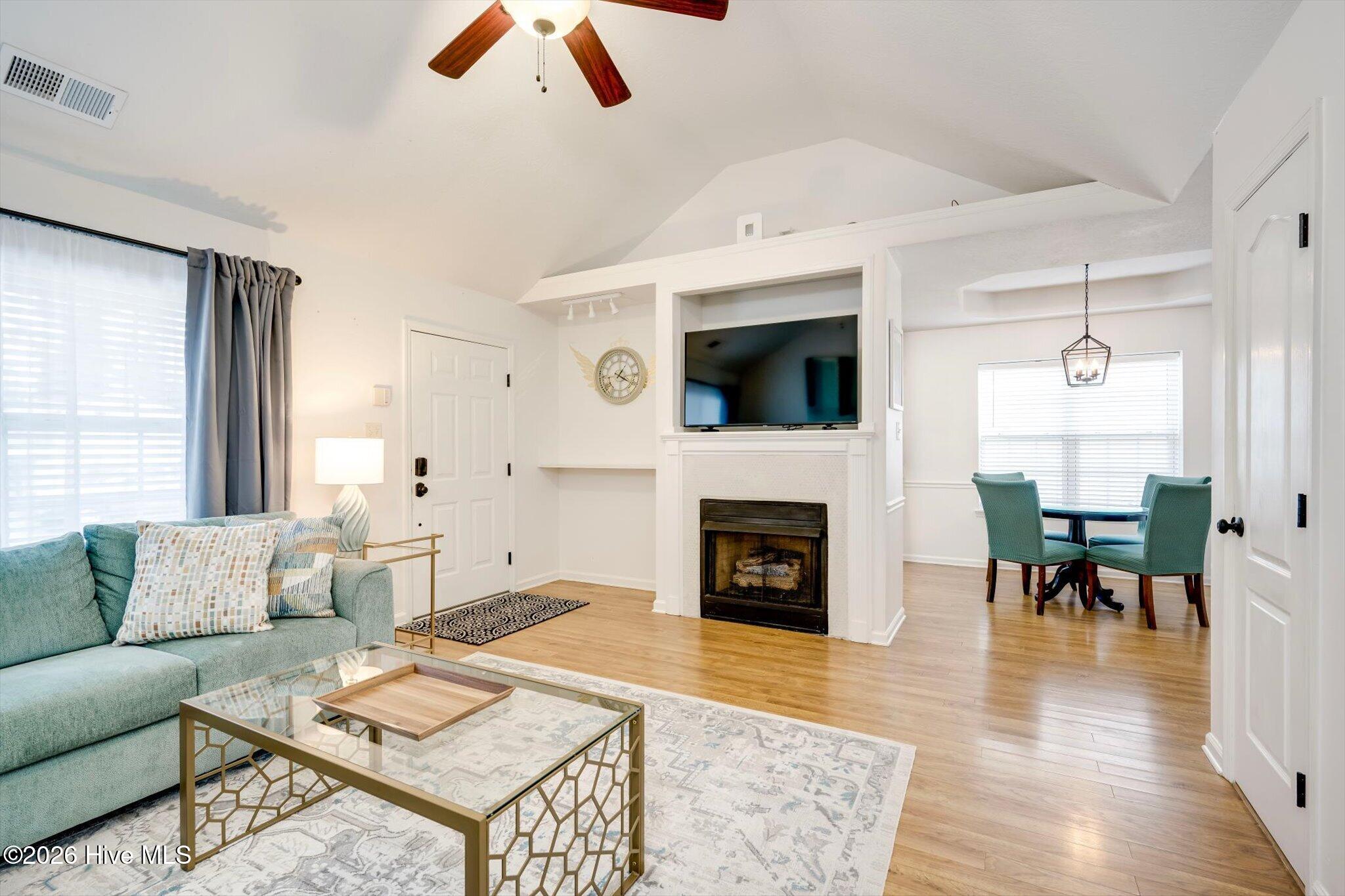 4009 E Hidden Haven Court