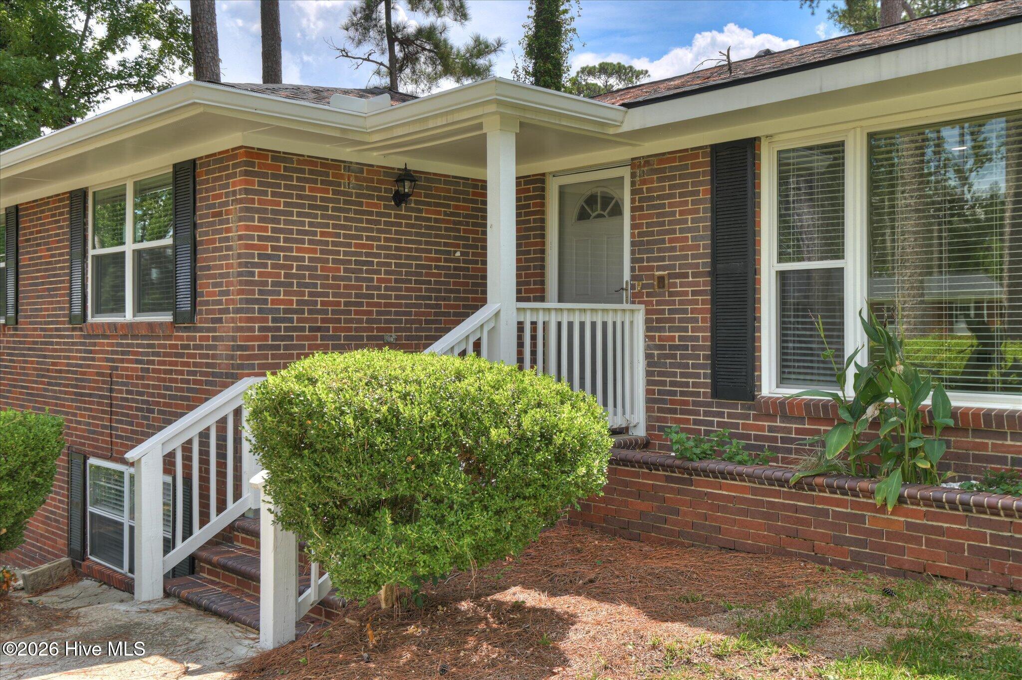 633 Cambridge Court