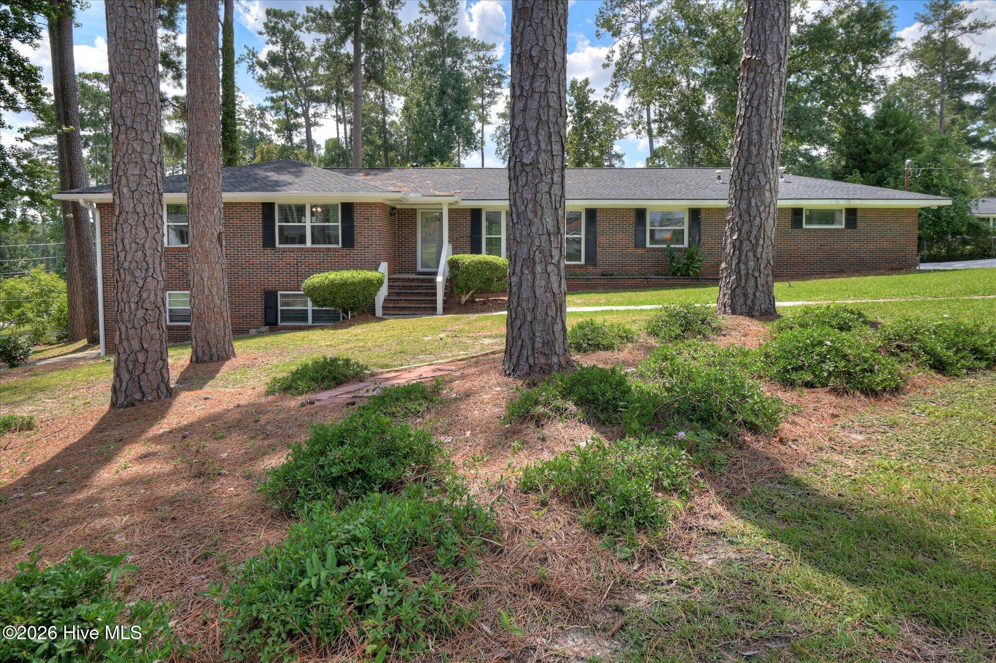 633 Cambridge Court
