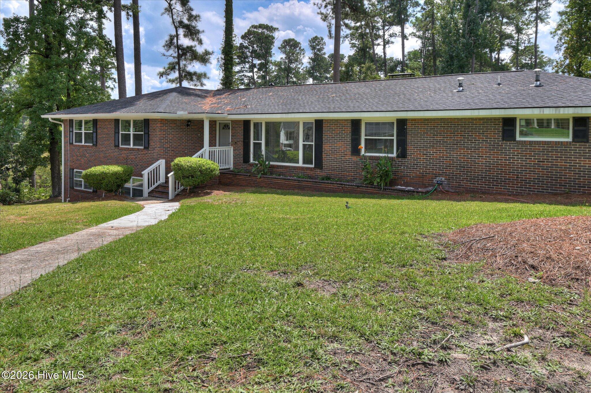633 Cambridge Court