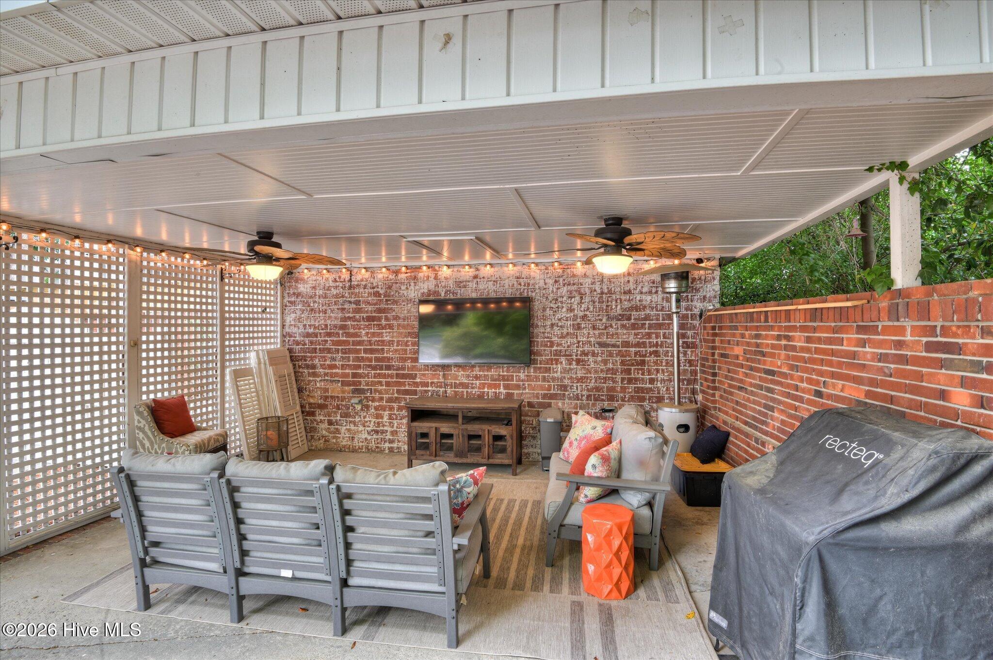 1338 Glenn Avenue