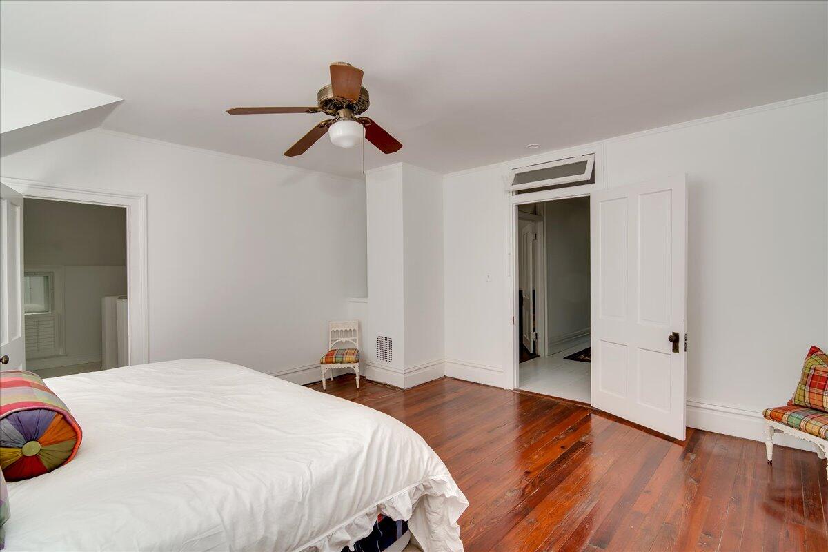 2627 HELEN STREET Street