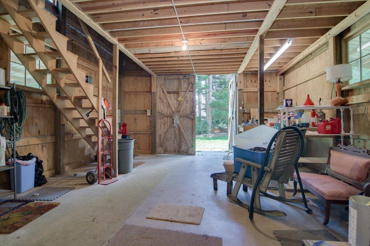 945 RUST BRANCH Lane