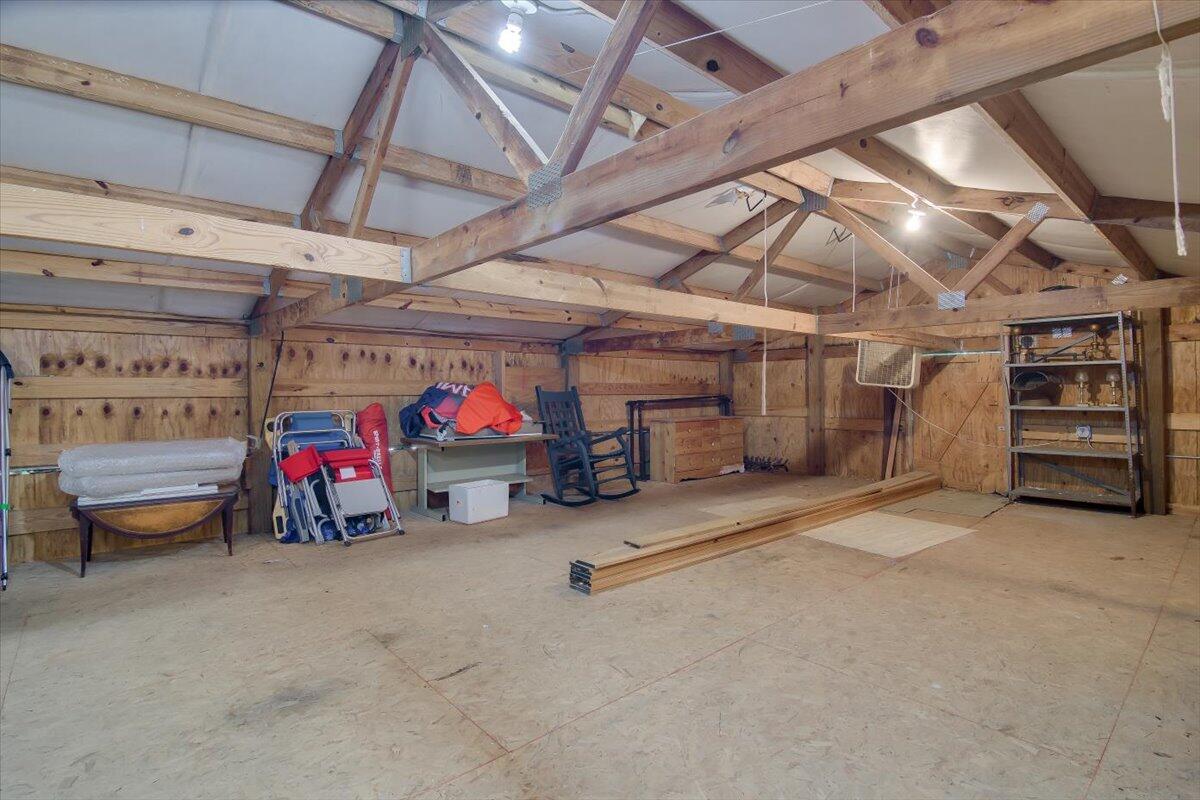 945 RUST BRANCH Lane