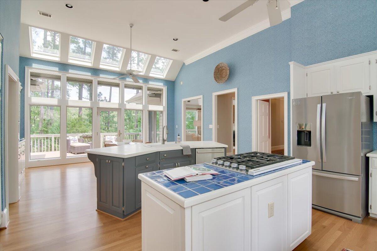 945 RUST BRANCH Lane