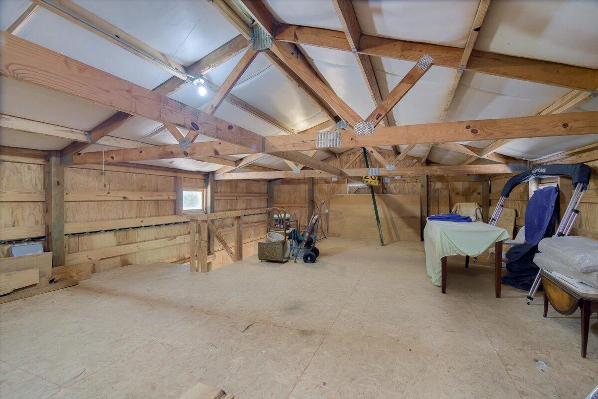 945 RUST BRANCH Lane