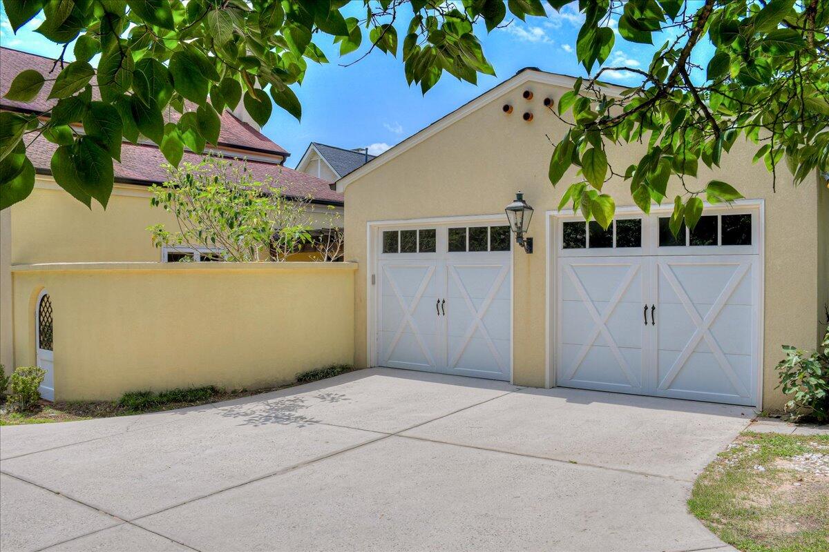 917 HEARD Avenue