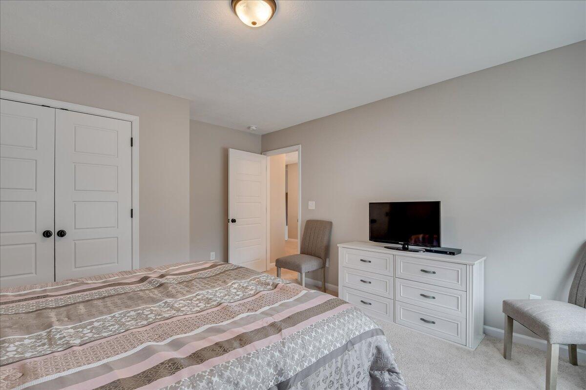 110 HEADWATERS Drive