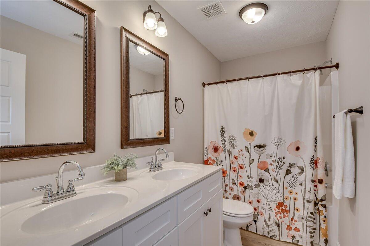 110 HEADWATERS Drive