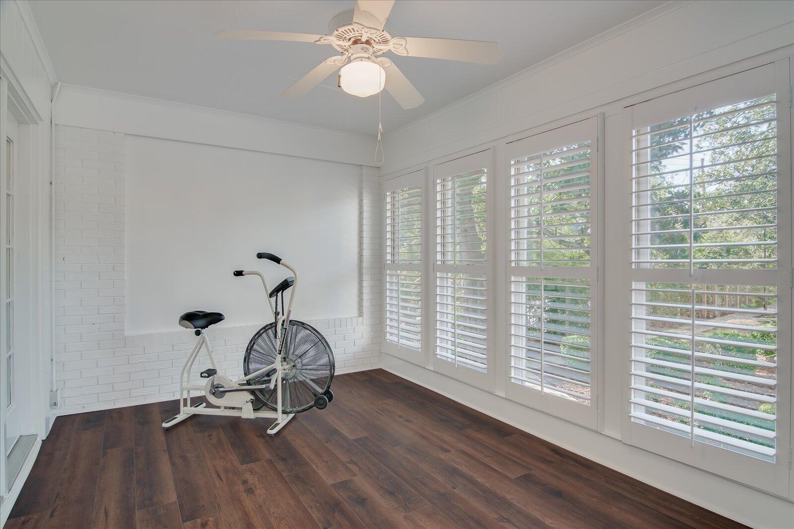 827 MILLEDGE Road Unit: C3