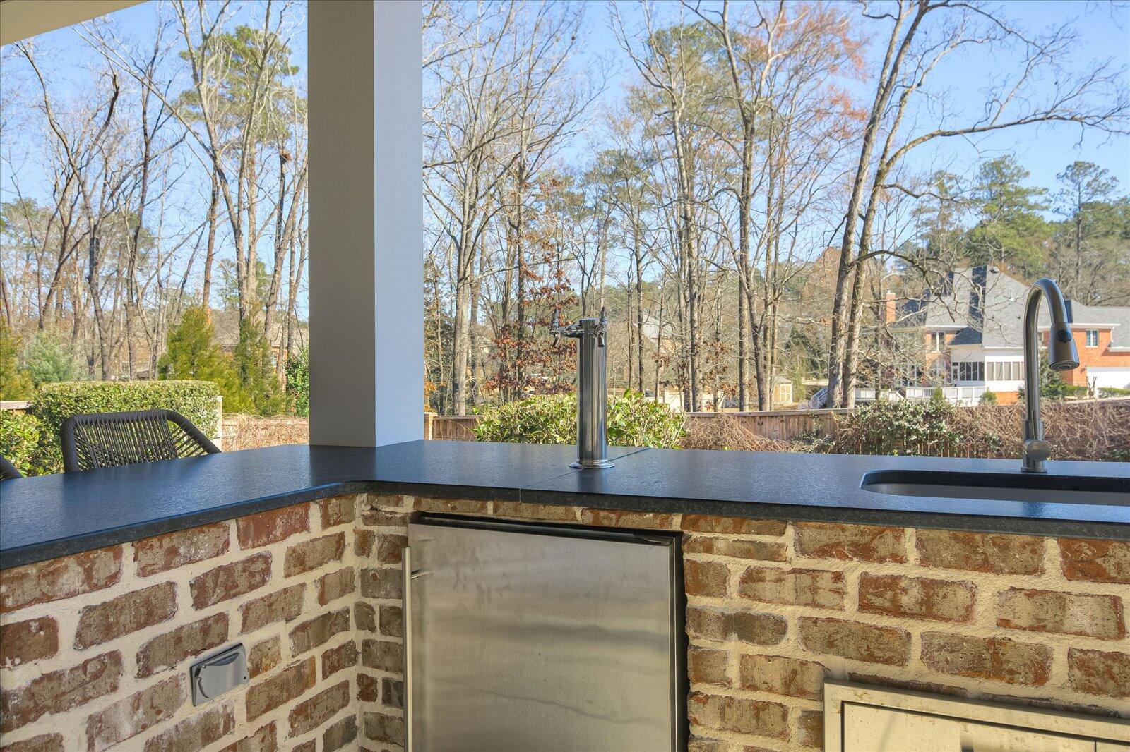 2840 TOWERING OAK Drive