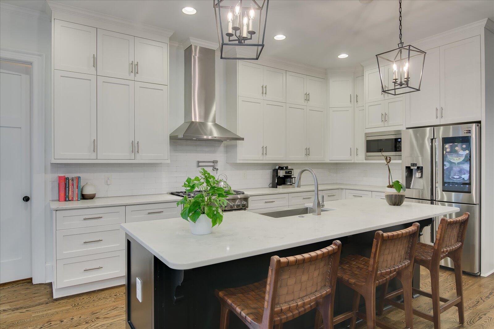 2840 TOWERING OAK Drive