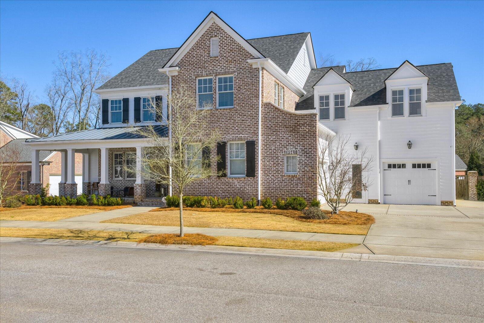 2840 TOWERING OAK Drive