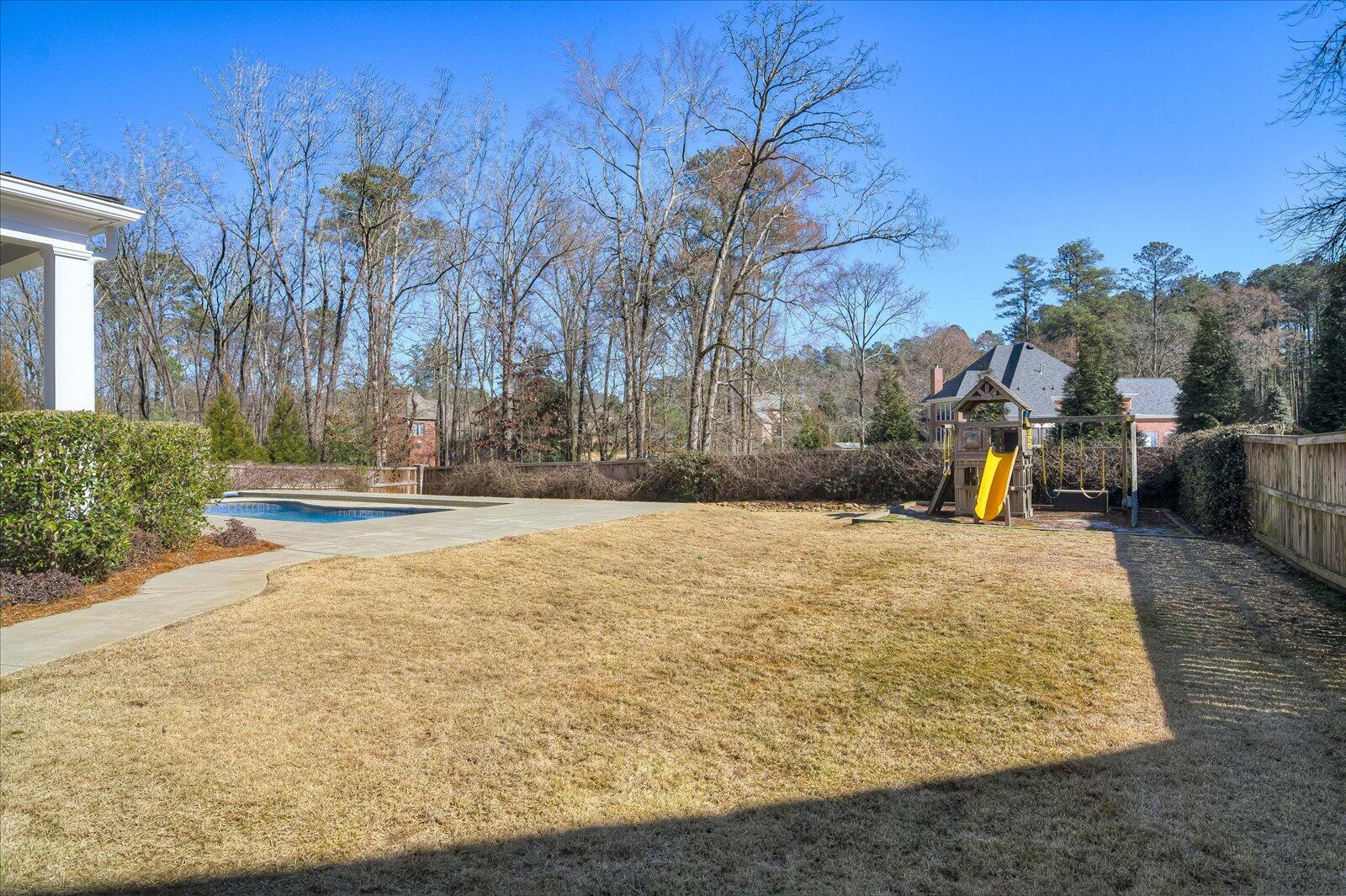 2840 TOWERING OAK Drive