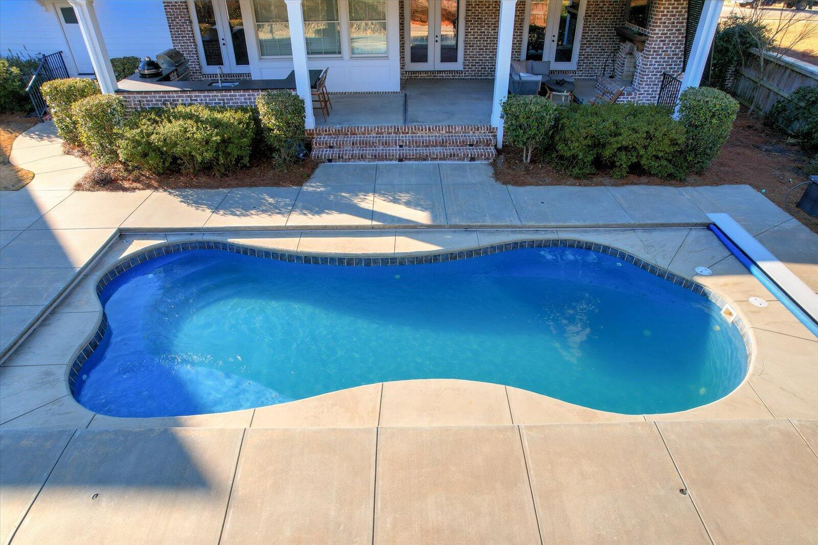 2840 TOWERING OAK Drive