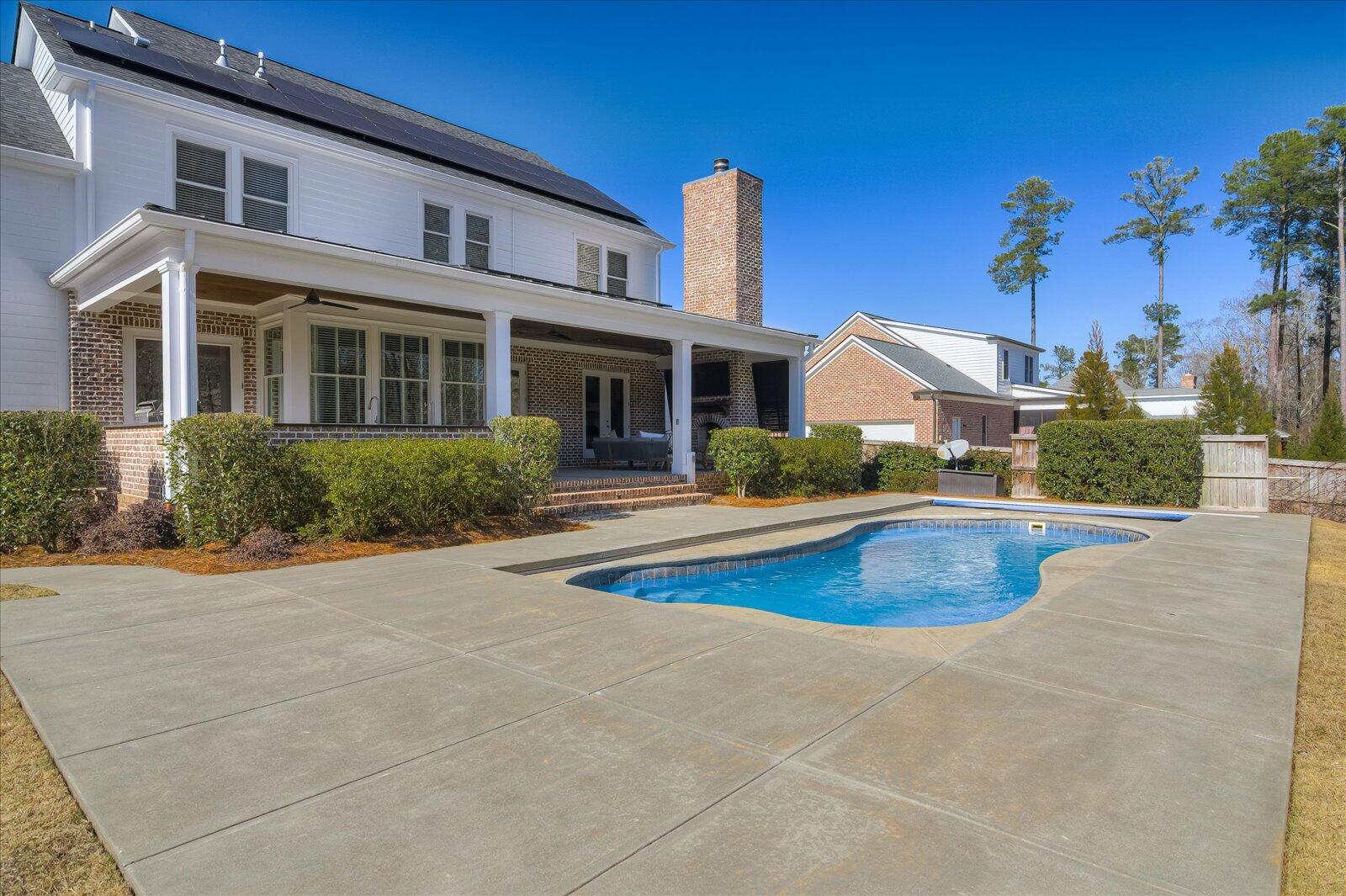 2840 TOWERING OAK Drive