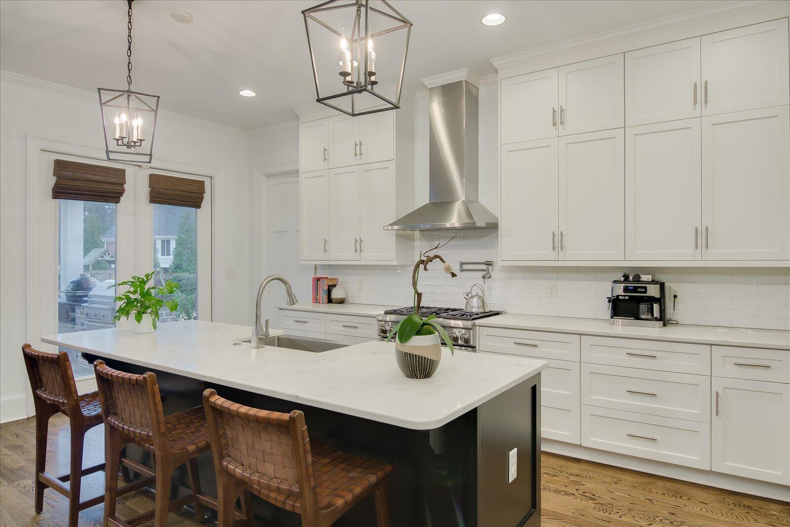 2840 TOWERING OAK Drive