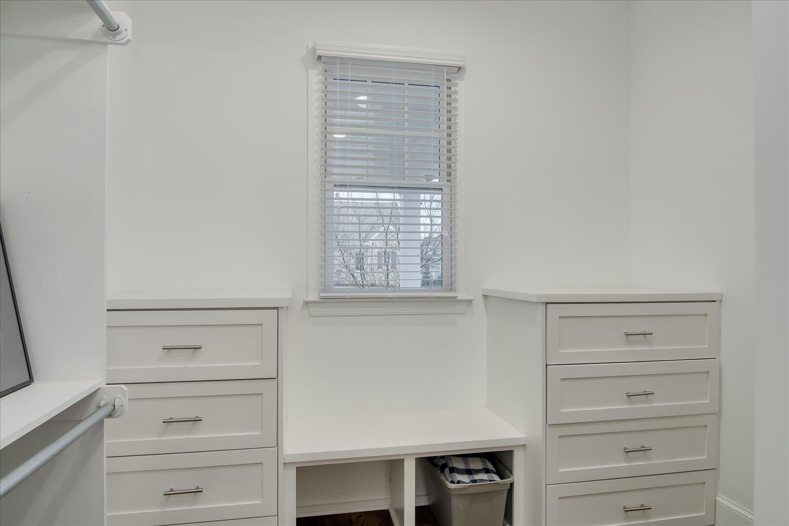 2840 TOWERING OAK Drive