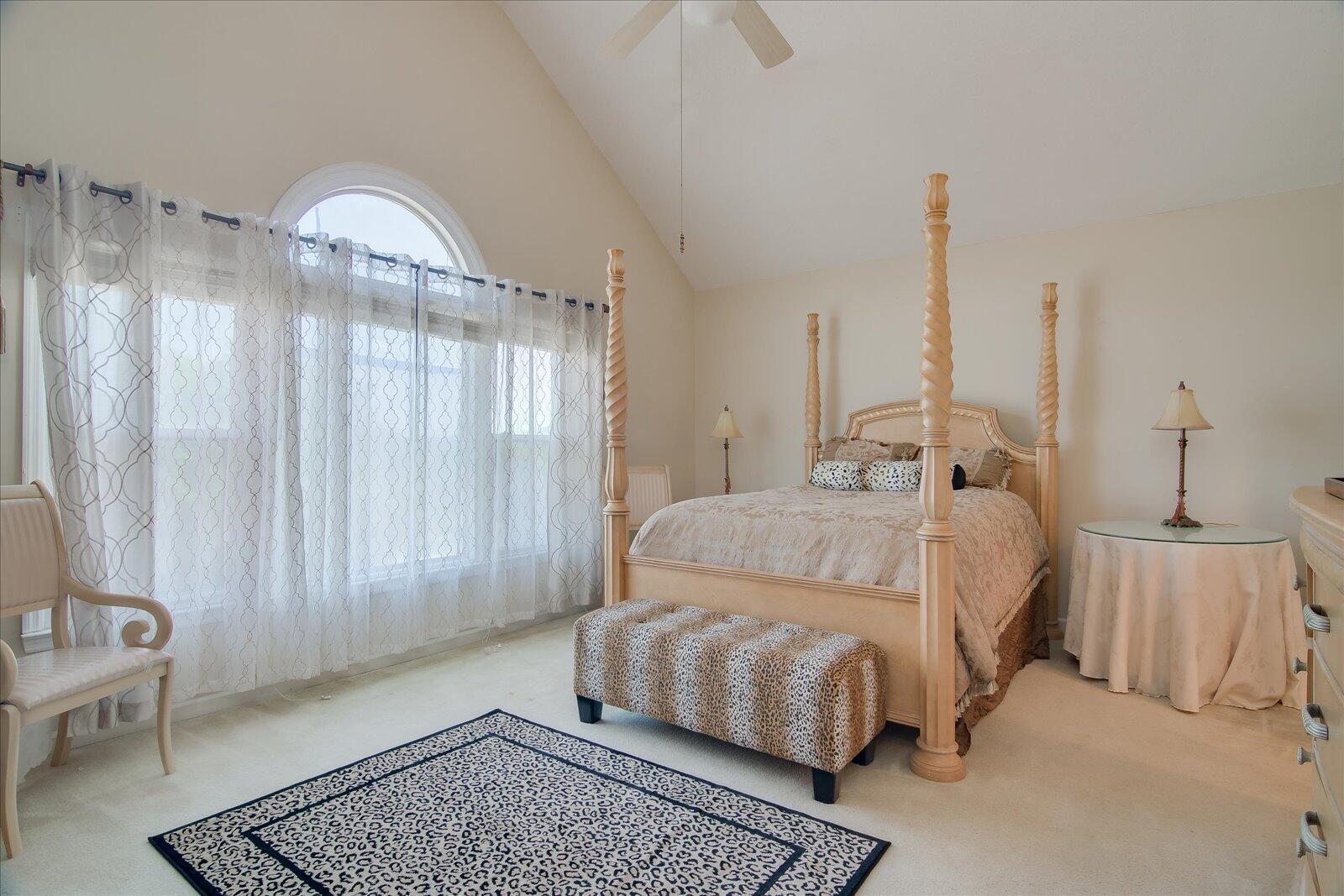 2925 HILLCREEK Drive