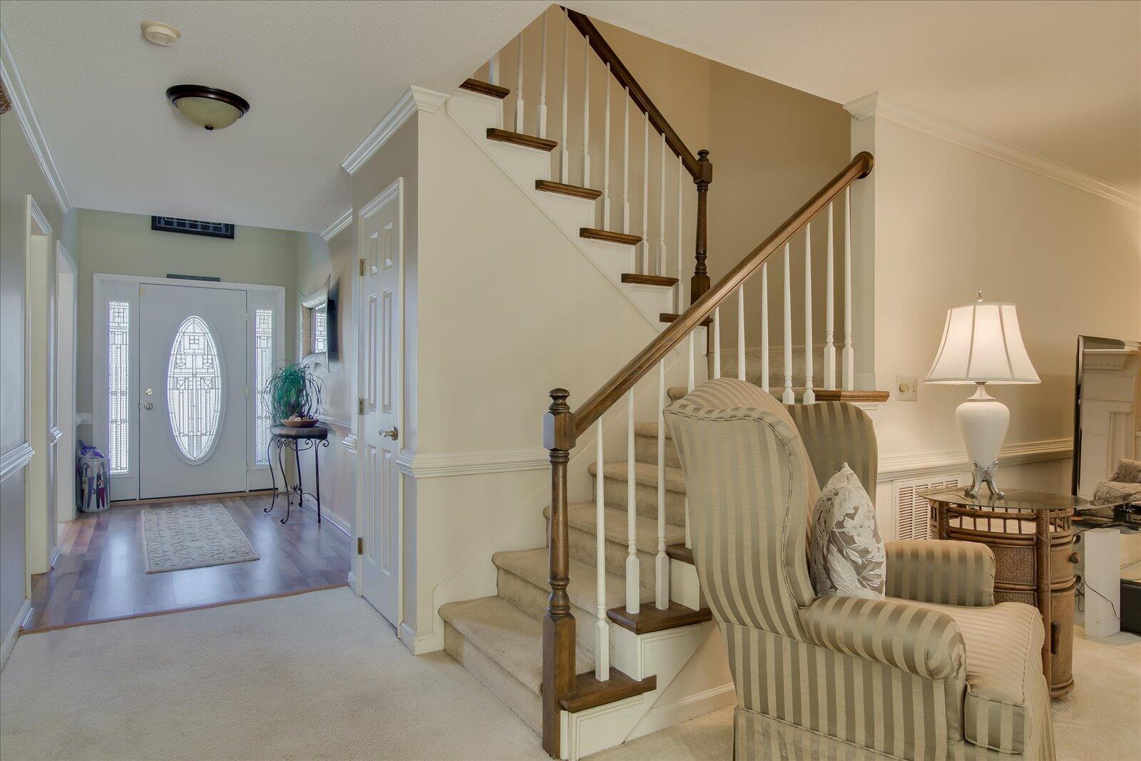 2925 HILLCREEK Drive