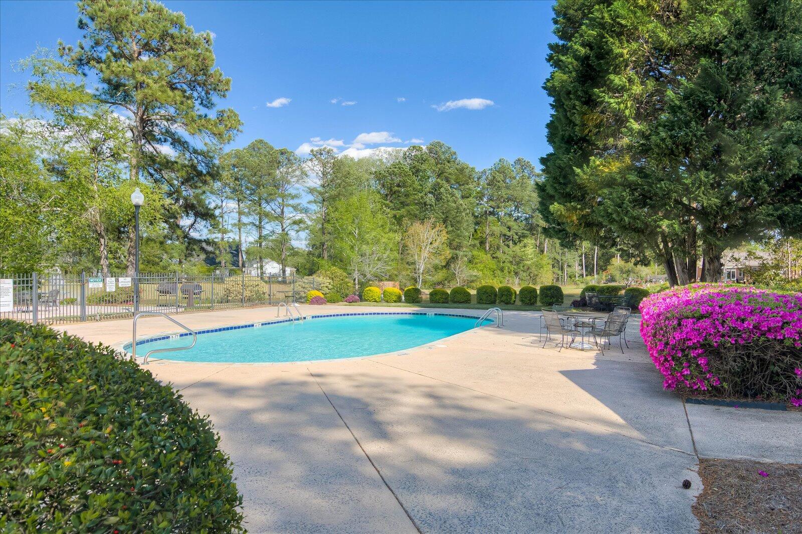 2925 HILLCREEK Drive