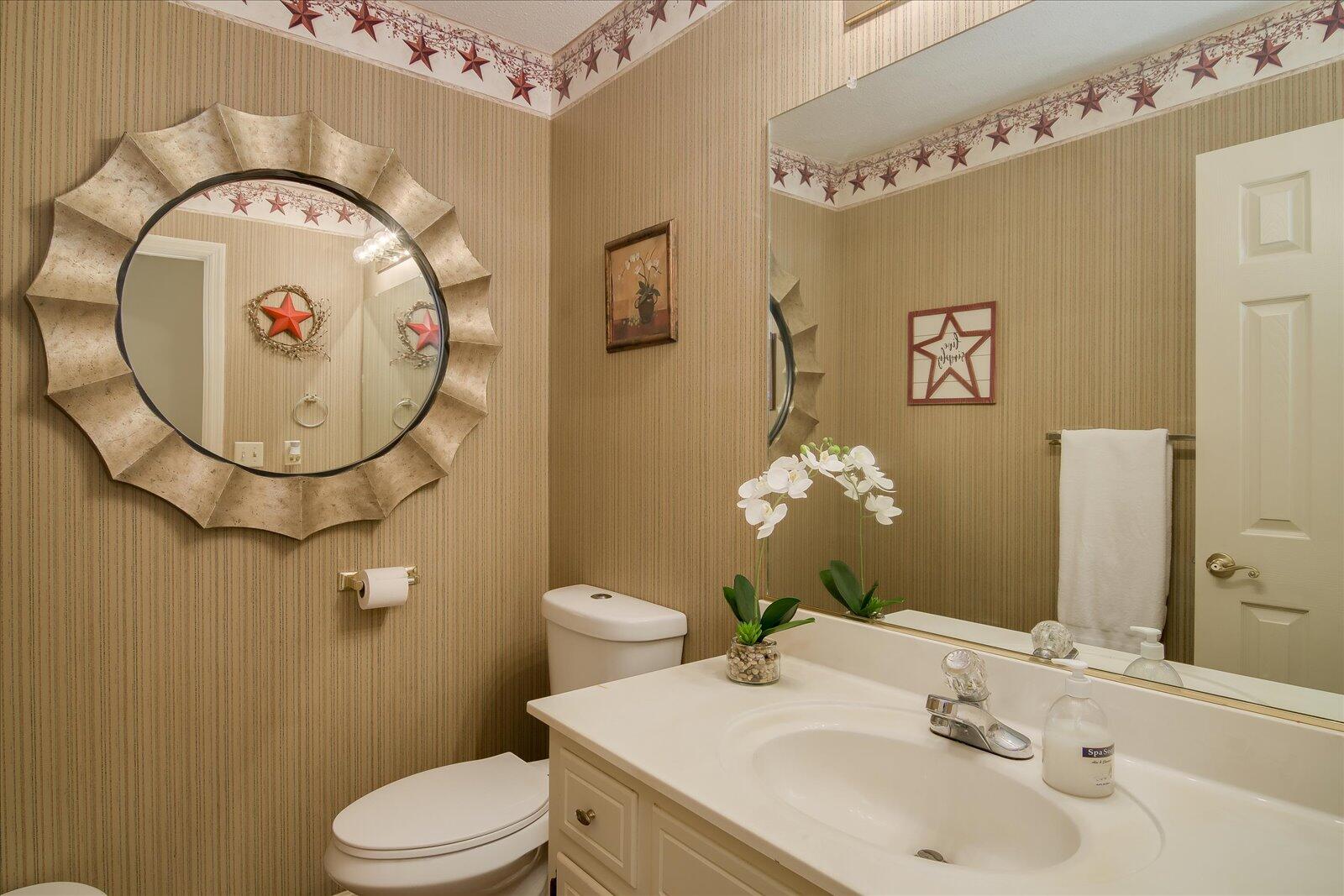 2925 HILLCREEK Drive