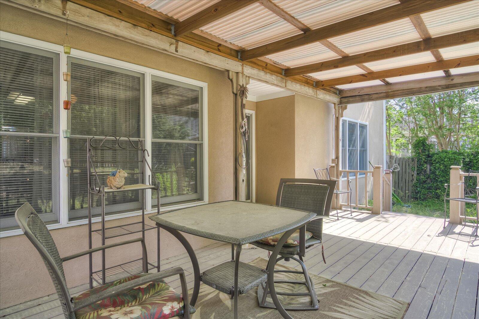 2925 HILLCREEK Drive