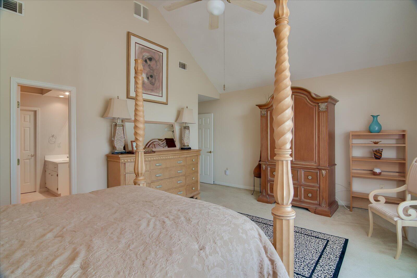 2925 HILLCREEK Drive