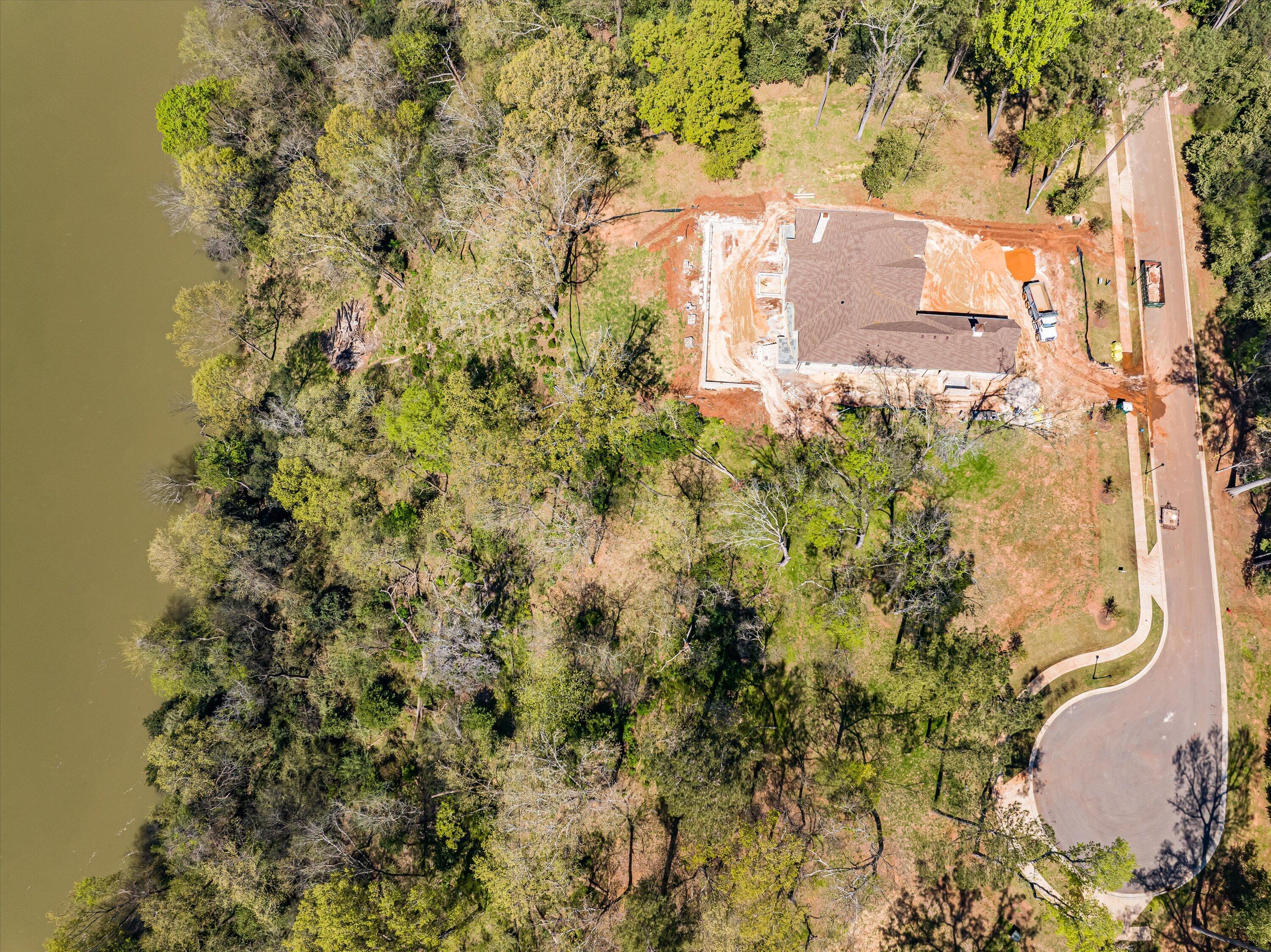 4 RIVER OAK Drive Unit: LOT 4