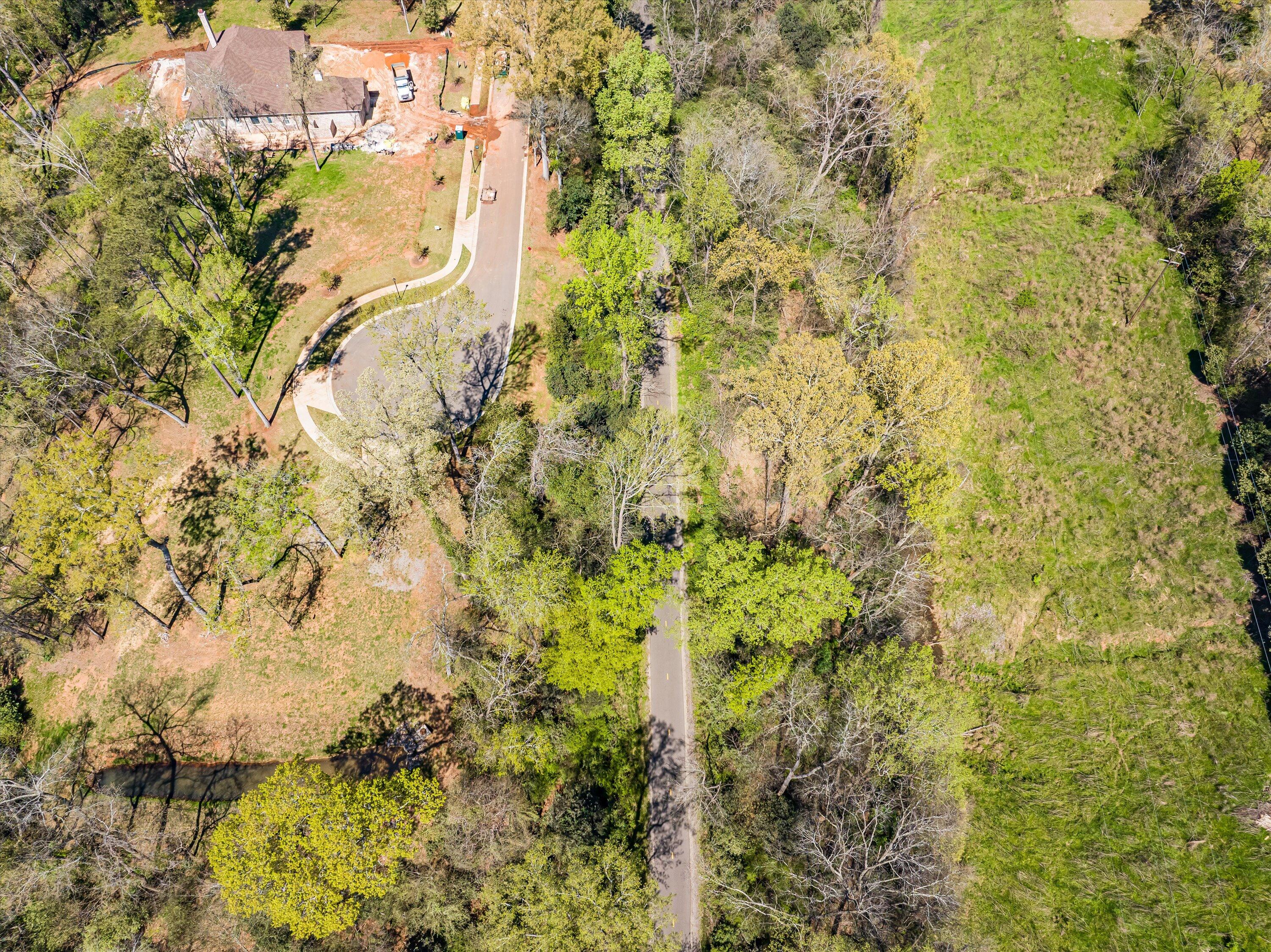 4 RIVER OAK Drive Unit: LOT 4