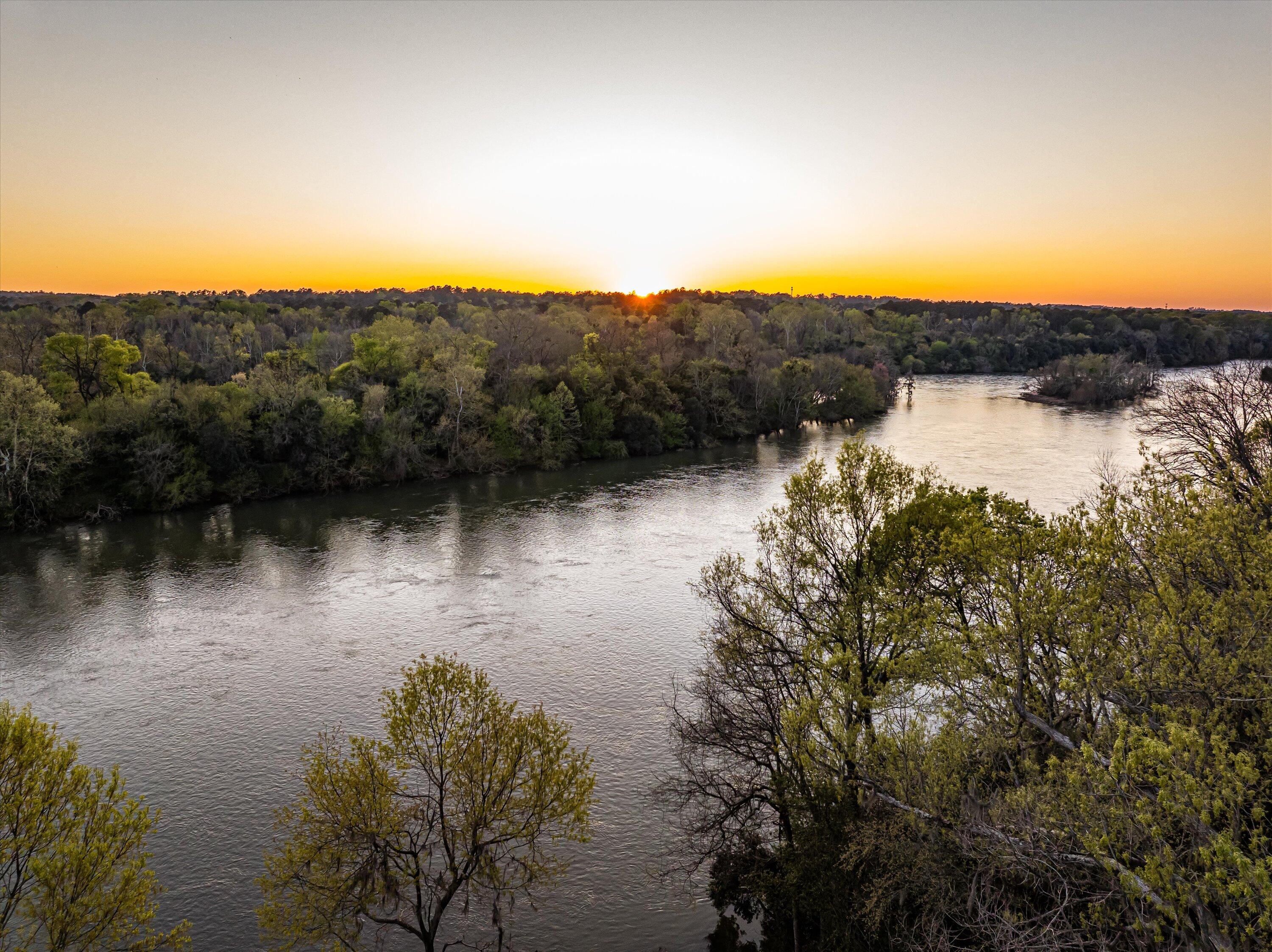 1 RIVER OAK Drive Unit: LOT 1